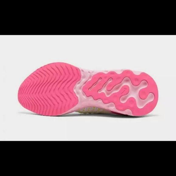 Nike React Phantom Run Flyknit 2 White Pink CZ7991 - Picture 5 of 5